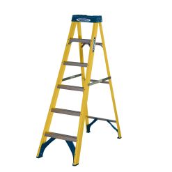 Werner Fibreglass Swingback Step Ladder – 6 Tread
