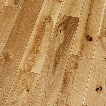 Natural Engineered Oak Lacquered – 125mm x 14mm (1.8m²)