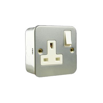 1 Gang Metal Switched Socket