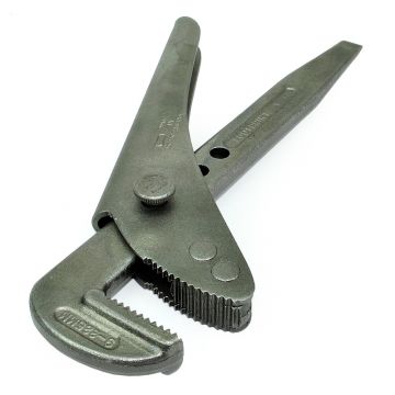 Footprint Wrench 225mm