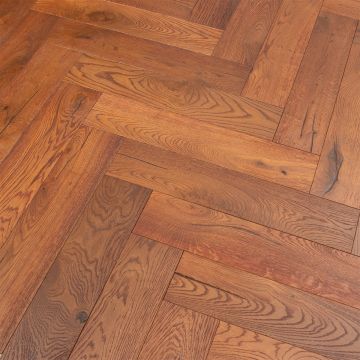 Havana Smoked Oak Distressed Engineered Herringbone Flooring (1.2m²)
