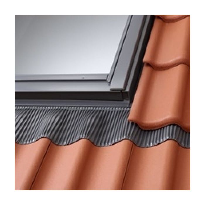 Velux EDW MK04 Tile Flashing 780mm x 980mm main product photo
