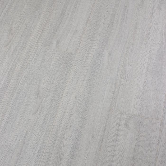 EGGER Light Grey Charlotte Oak Laminate (2.49m²) main product photo