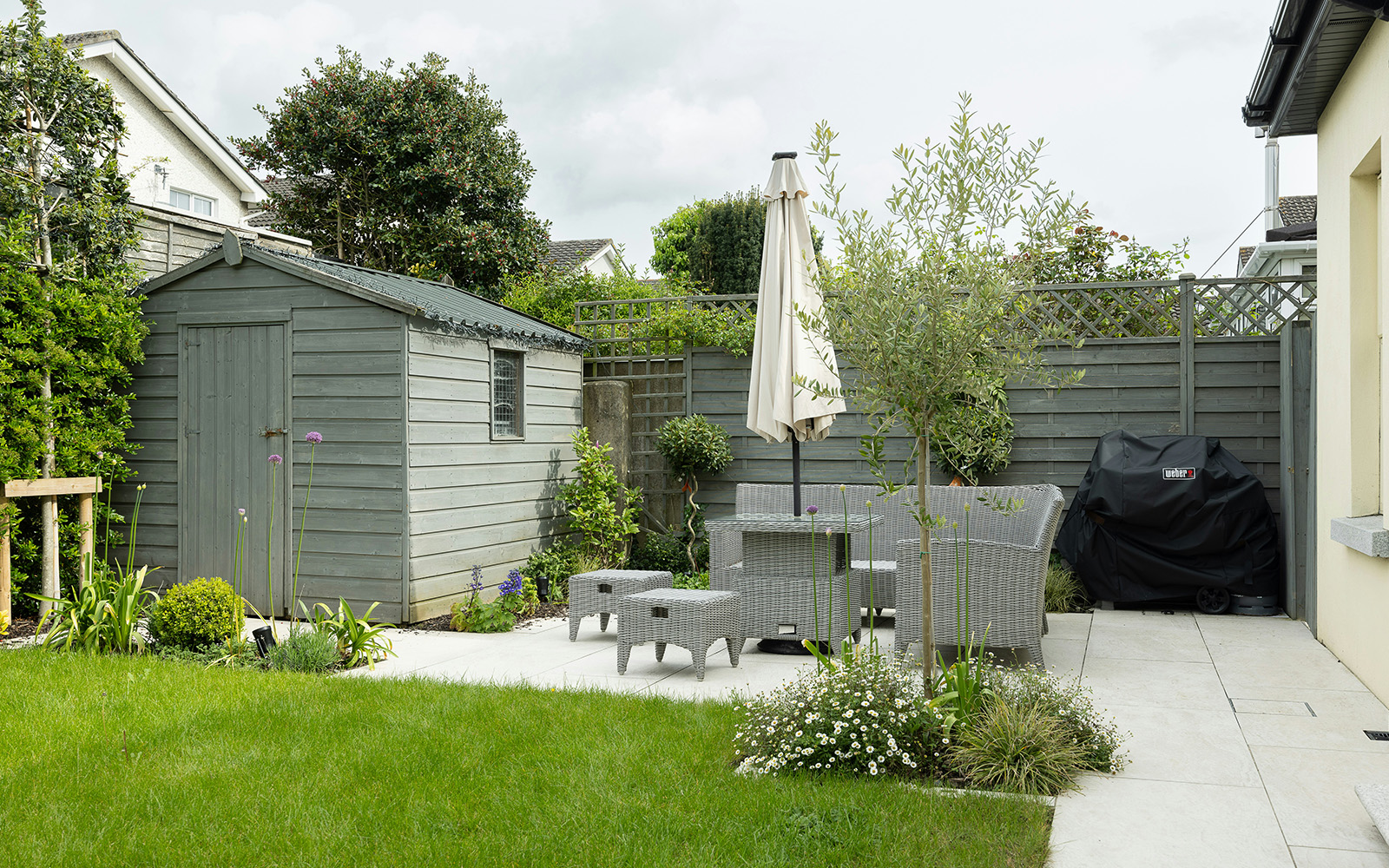 Low-Maintenance Garden Ideas: Materials and Design Tips for Busy Homeowners